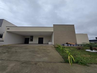 Casa em Condom�nio para Loca��o, em Ca�apava, bairro Condom�nio Malibu, 3 dormit�rios, 2 banheiros, 2 su�tes, 2 vagas